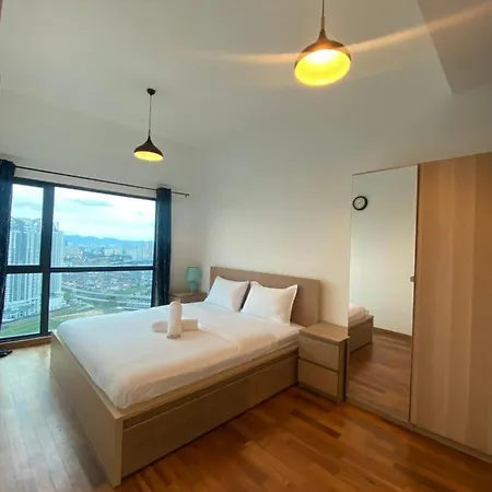Reizz Residence By Leo Suites Kuala Lumpur Exterior photo