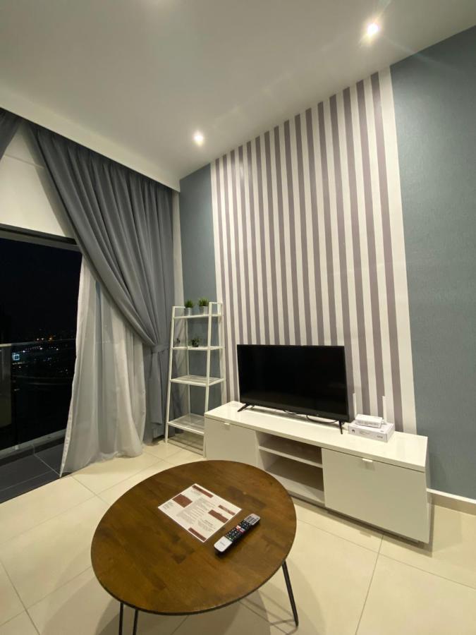 Reizz By Leo Apartment *